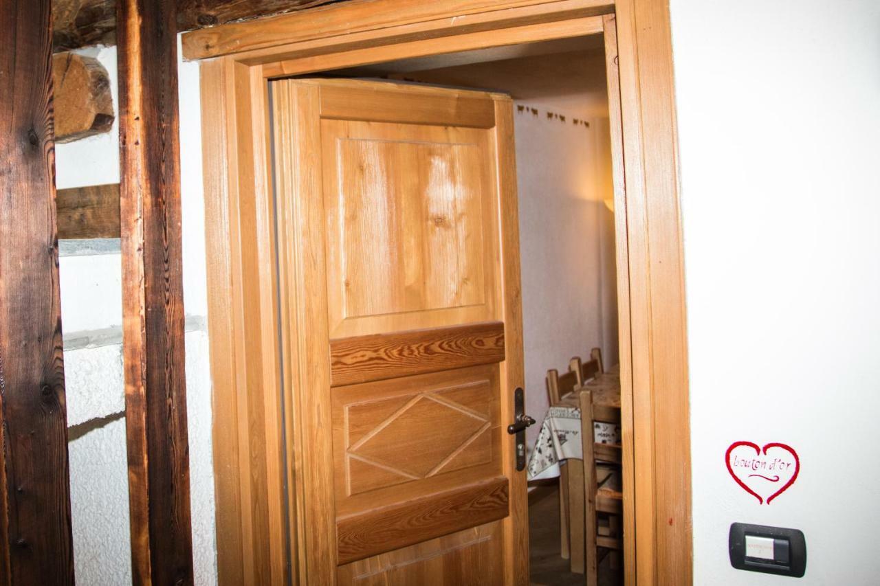Maison De Meuny Courmayeur Exteriör bild